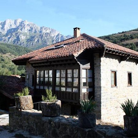 Hostel Albergue Turistico Valdebaro Camaleño Exterior foto